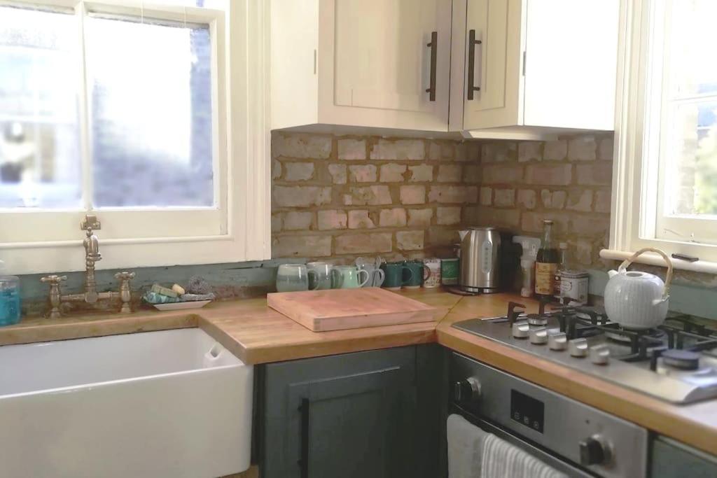Ferienwohnung Charming London With Balcony Exterior foto